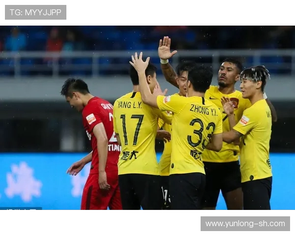 上海网球队在洲际杯积分榜上以84分稳居第一名追赶者紧随其后